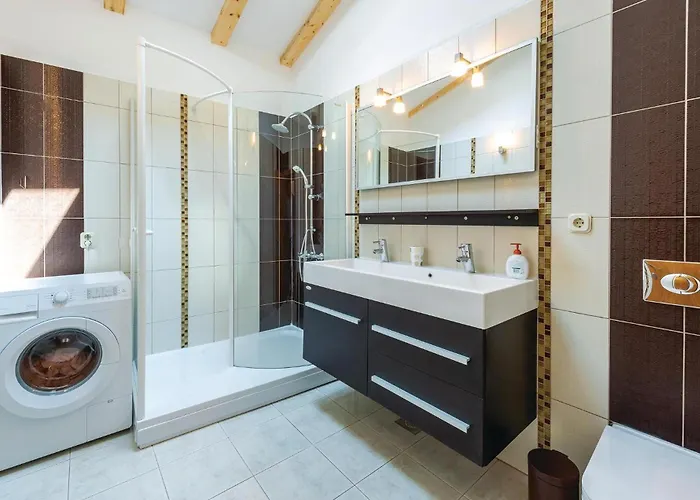 Pod Gospom Iii Holiday home Trsteno